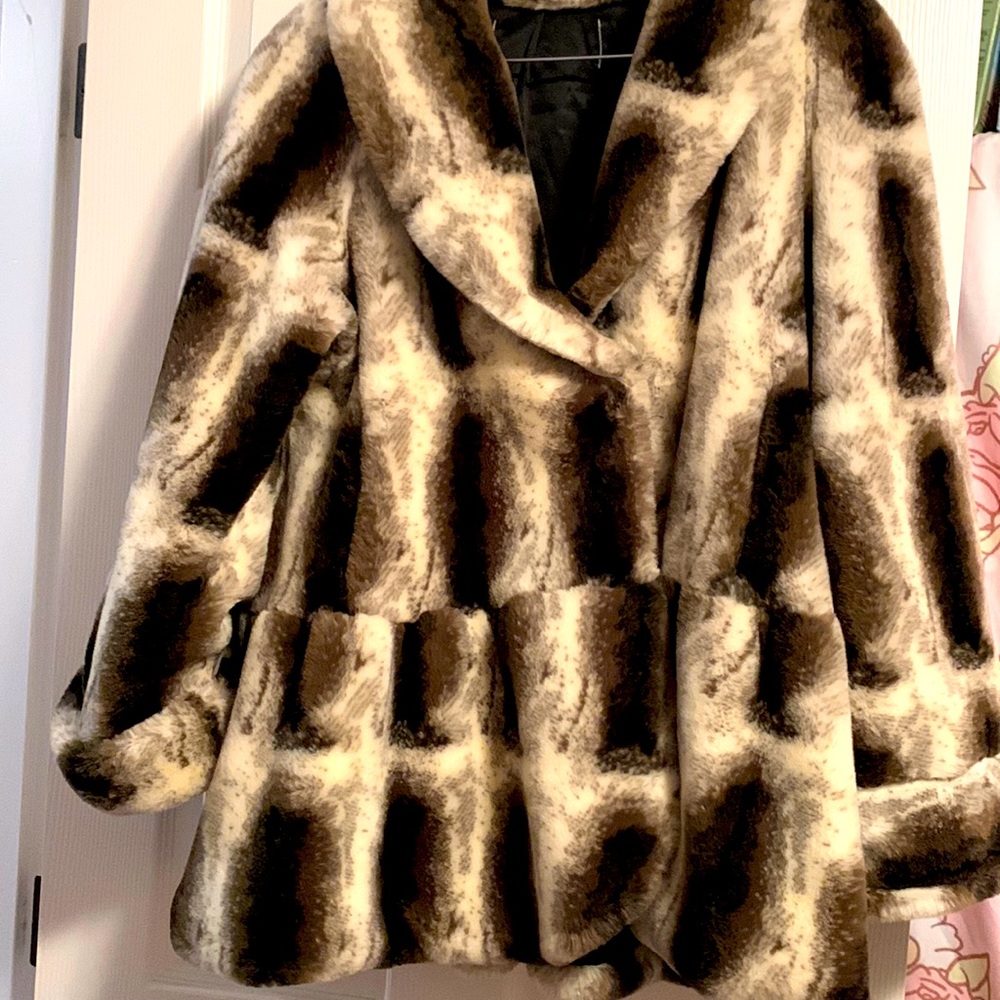 Princess pho fur size L Cream taupe